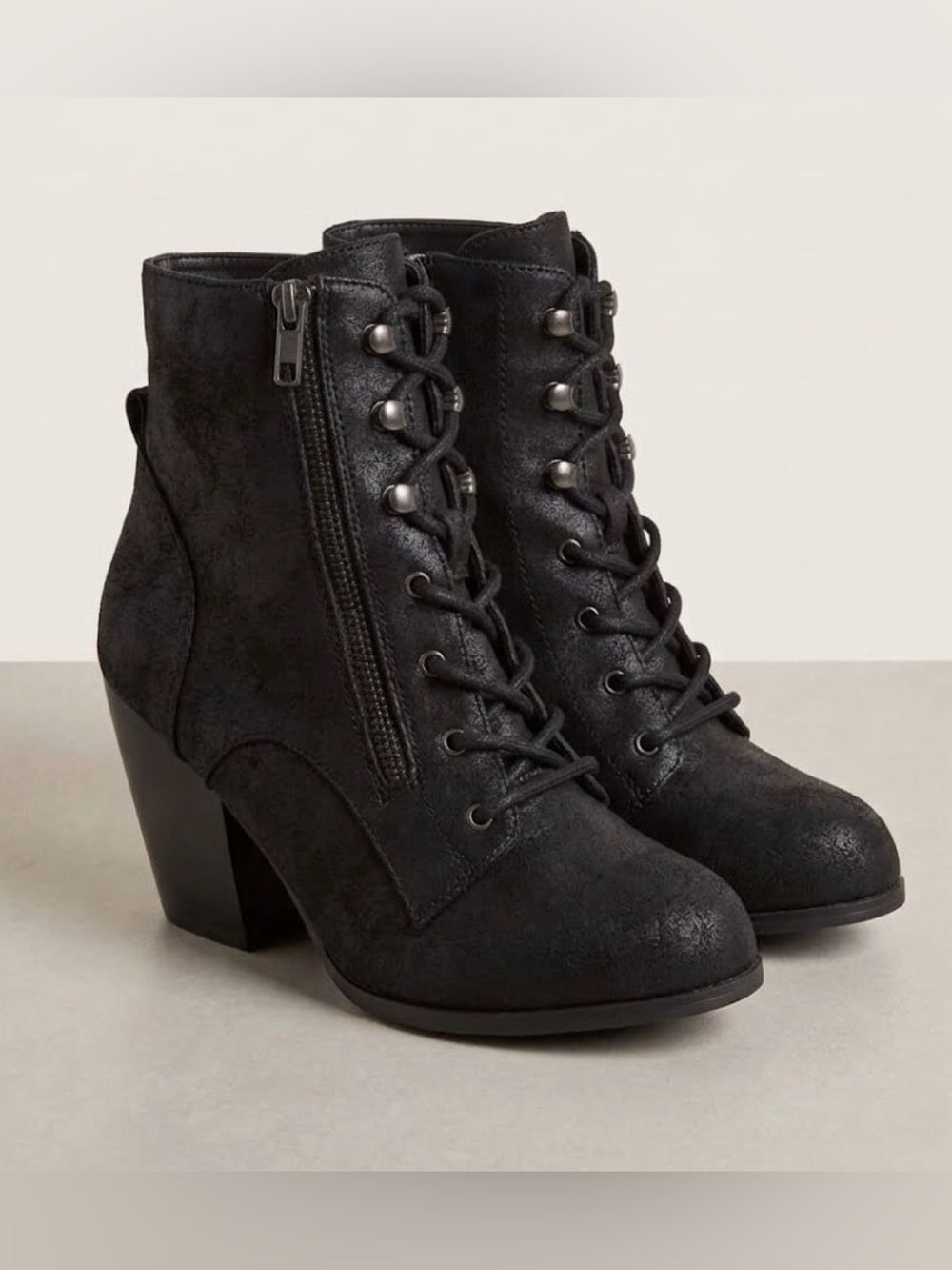 NWOT! DOLCE by MOJO MOXY Black Zipper Booties Size 7M